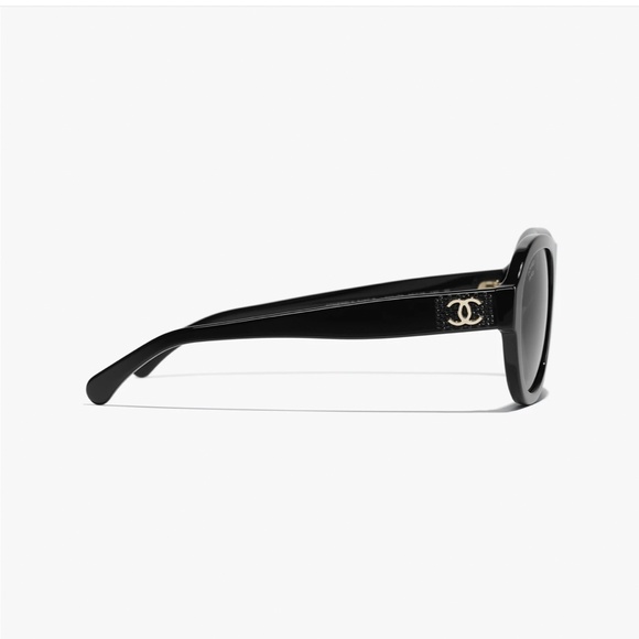 CHANEL PILOT SUNGLASSES - Picture 7 of 8